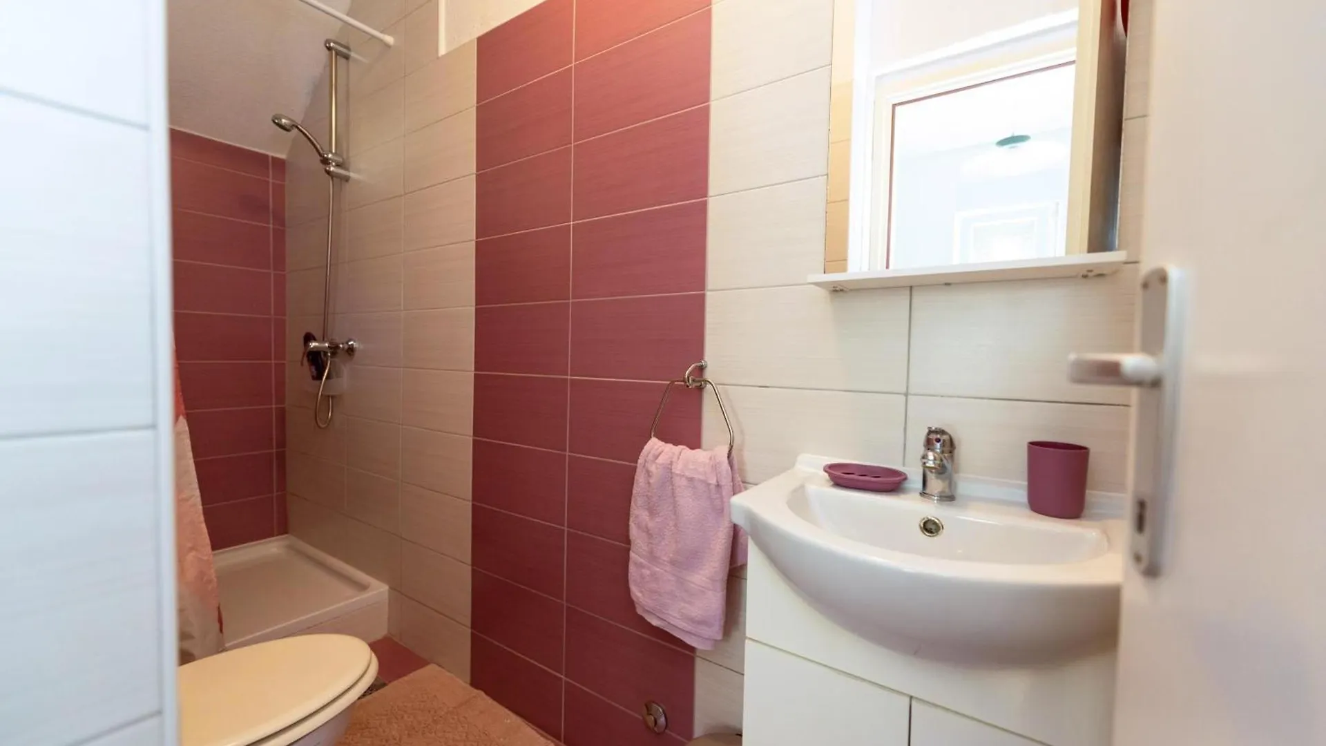Apartmani Gizdic Trogir